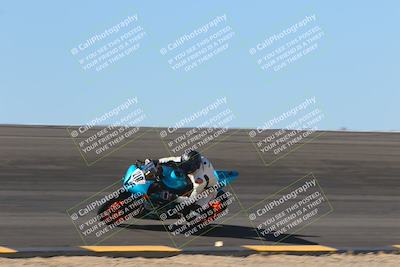 media/Nov-06-2023-Moto Forza (Mon) [[ce023d0744]]/2-Advanced Group/Session 2 (Bowl Speed Pans)/